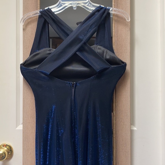 Formal dress/ball gown size 5/6 - Picture 5 of 6